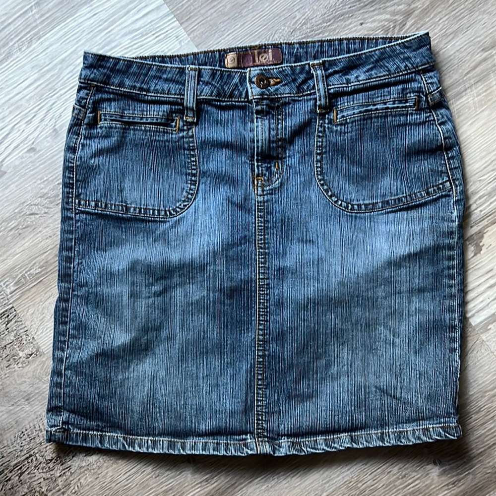 LEI denim skirt size 6